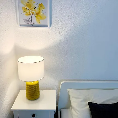 Ferienwohnung 2 Gruener Fuerst Mit Sitzecke Im Innenhof & Parkplatz & Naehe Park Bad Muskau Room photo
