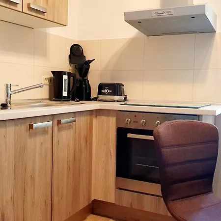 Ferienwohnung 2 Gruener Fuerst Mit Sitzecke Im Innenhof & Parkplatz & Naehe Park Bad Muskau Room photo