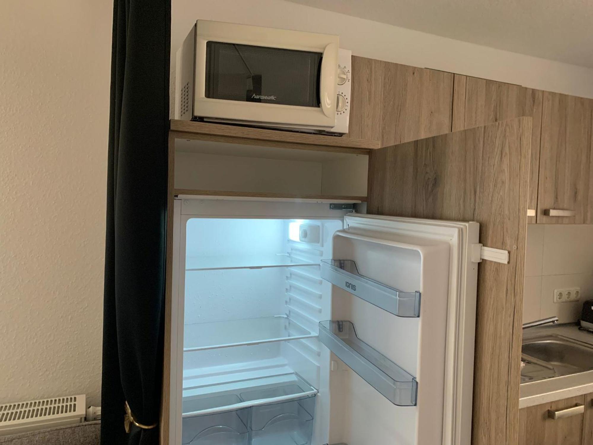2 Gruener Fuerst Mit Sitzecke Im Innenhof & Parkplatz & Naehe Park Bad Muskau