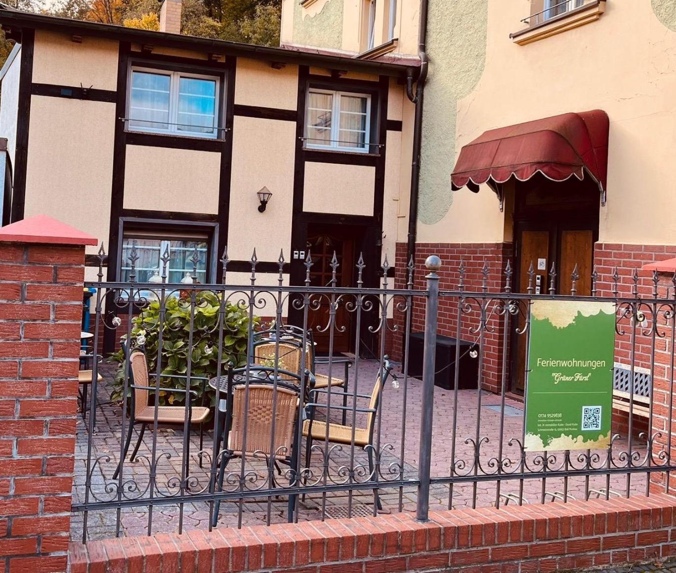 2 Gruener Fuerst Mit Sitzecke Im Innenhof & Parkplatz & Naehe Park * Bad Muskau