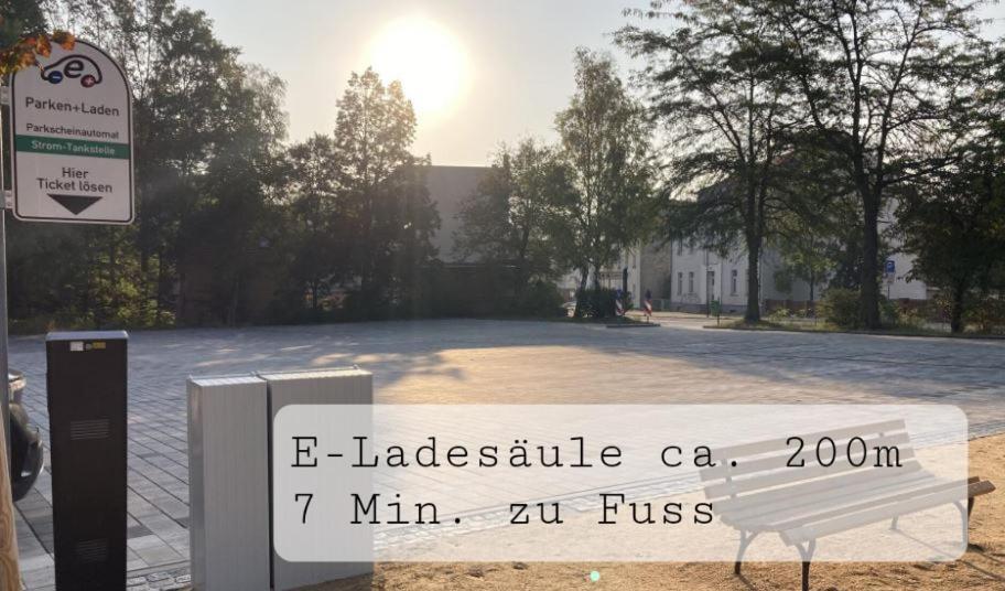 2 Gruener Fuerst Mit Sitzecke Im Innenhof & Parkplatz & Naehe Park *